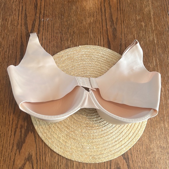 Soma Vanishing Back Full Coverage 40DDD Bra - Picture 6 of 11